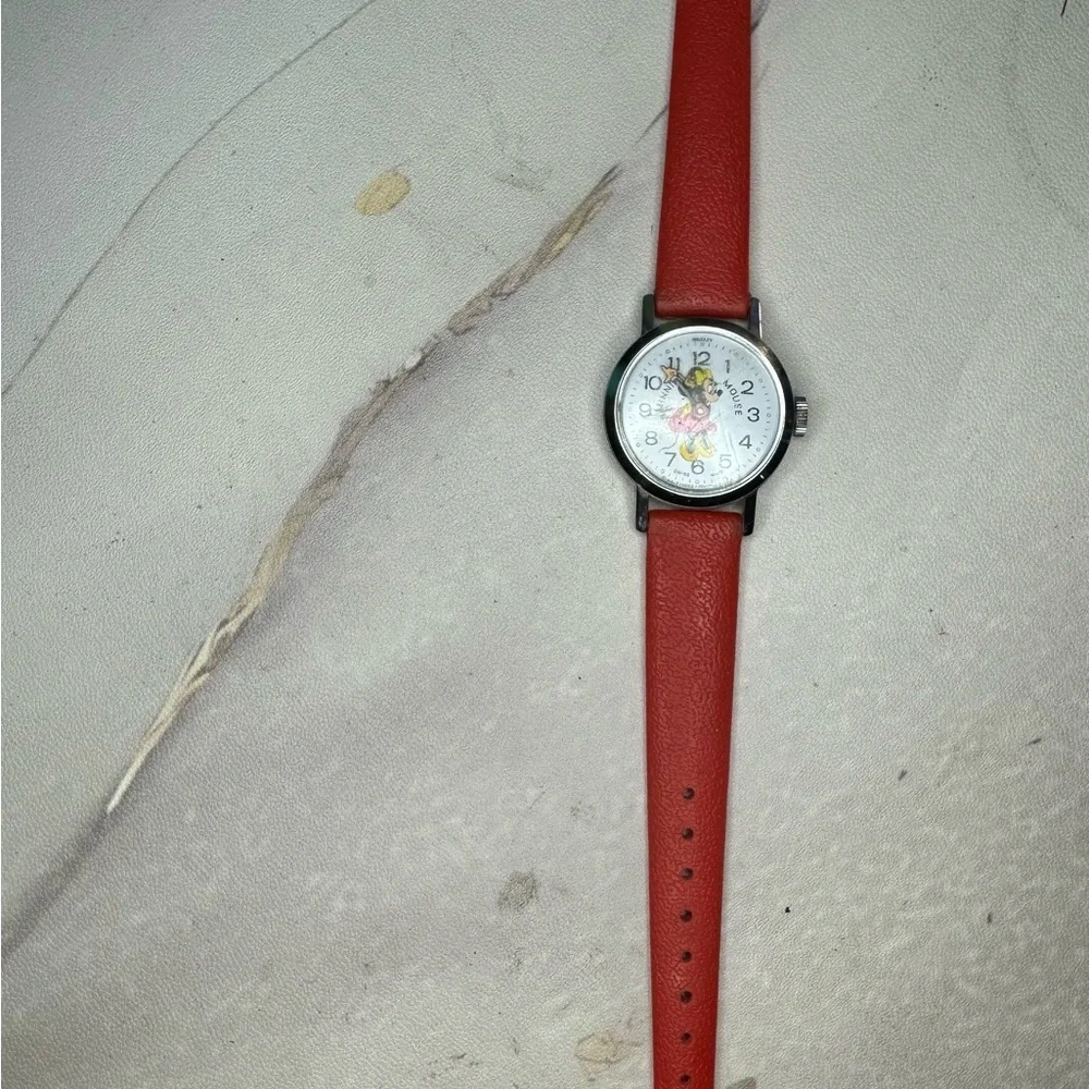 Vintage Wind Up Minnie Mouse Watch-WORKING​​